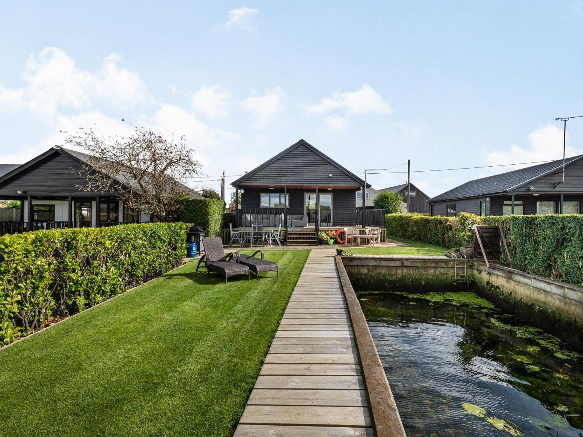 Sunset Lodge Brundall Exterior photo